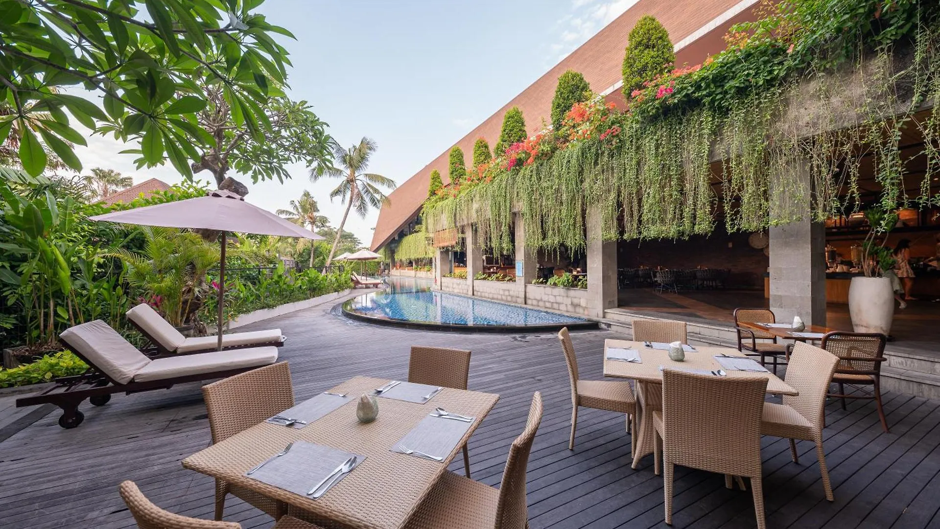 Kayumas Seminyak Resort 4*, Семиньяк Индонезия